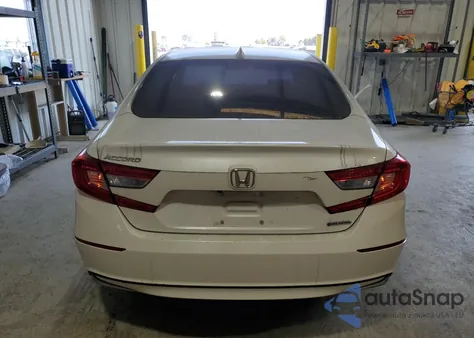 2018 Honda Accord Hybrid Exl from USA, damaged, VIN 1HGCV3F60JA007748